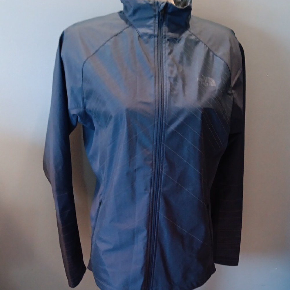 The North Face Isotherm Fastdry Running Jacket